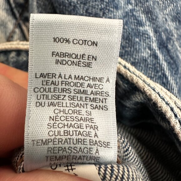 EXPRESS JEANS DENIM JACKET WOMEN'S, MEDIUM, BUTTON UP, POCKETS, DISTRESSED - Picture 14 of 14